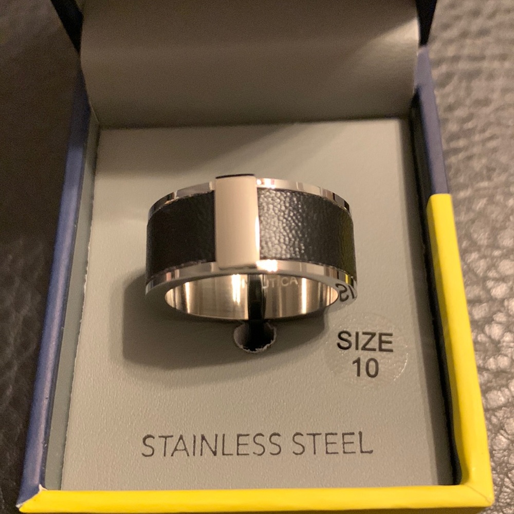 ⭐️- Black Leather stainless steel band